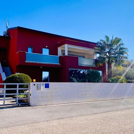 Ivni Apartmani Novigrad  Ngoại thất bức ảnh