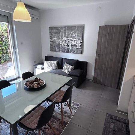 Ivni Apartmani Novigrad  Ngoại thất bức ảnh