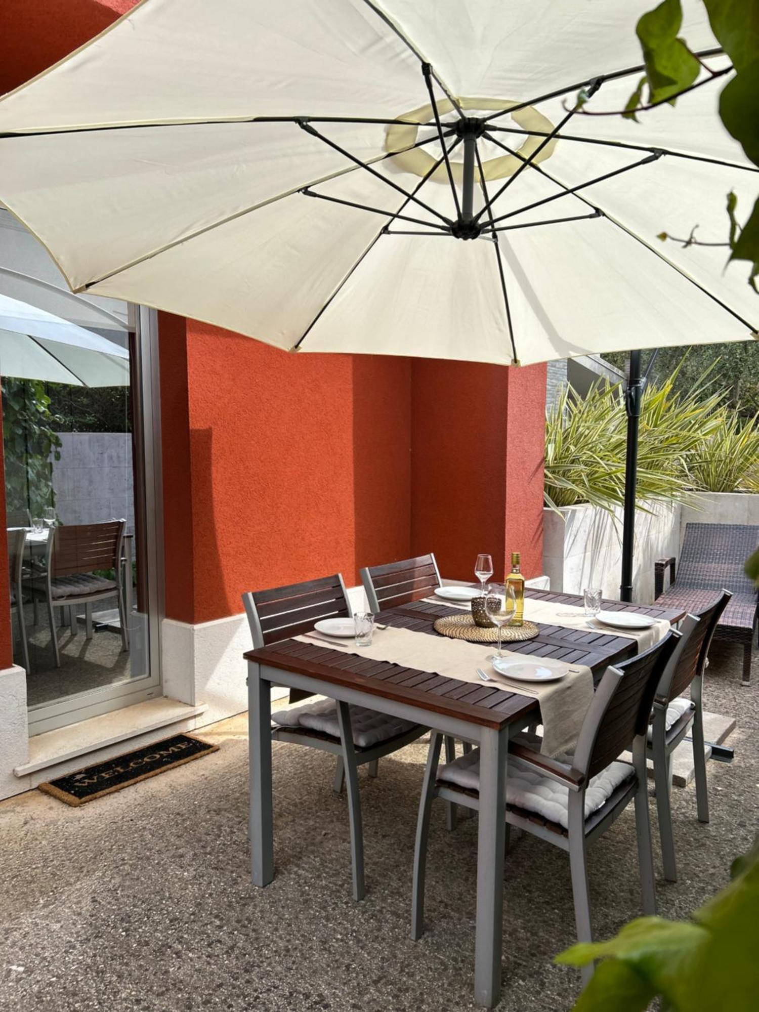 Ivni Apartmani Novigrad  Ngoại thất bức ảnh